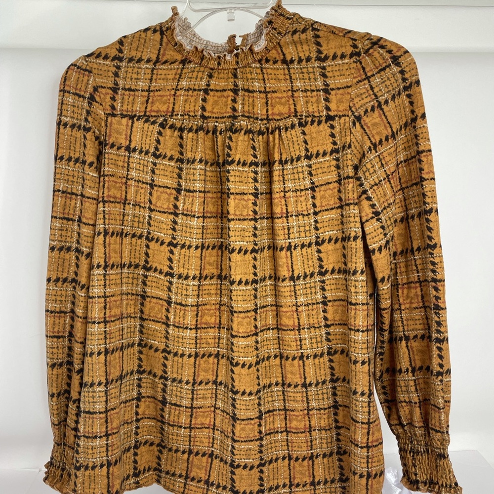 Zac & Rachel Small mustard long sleeve top